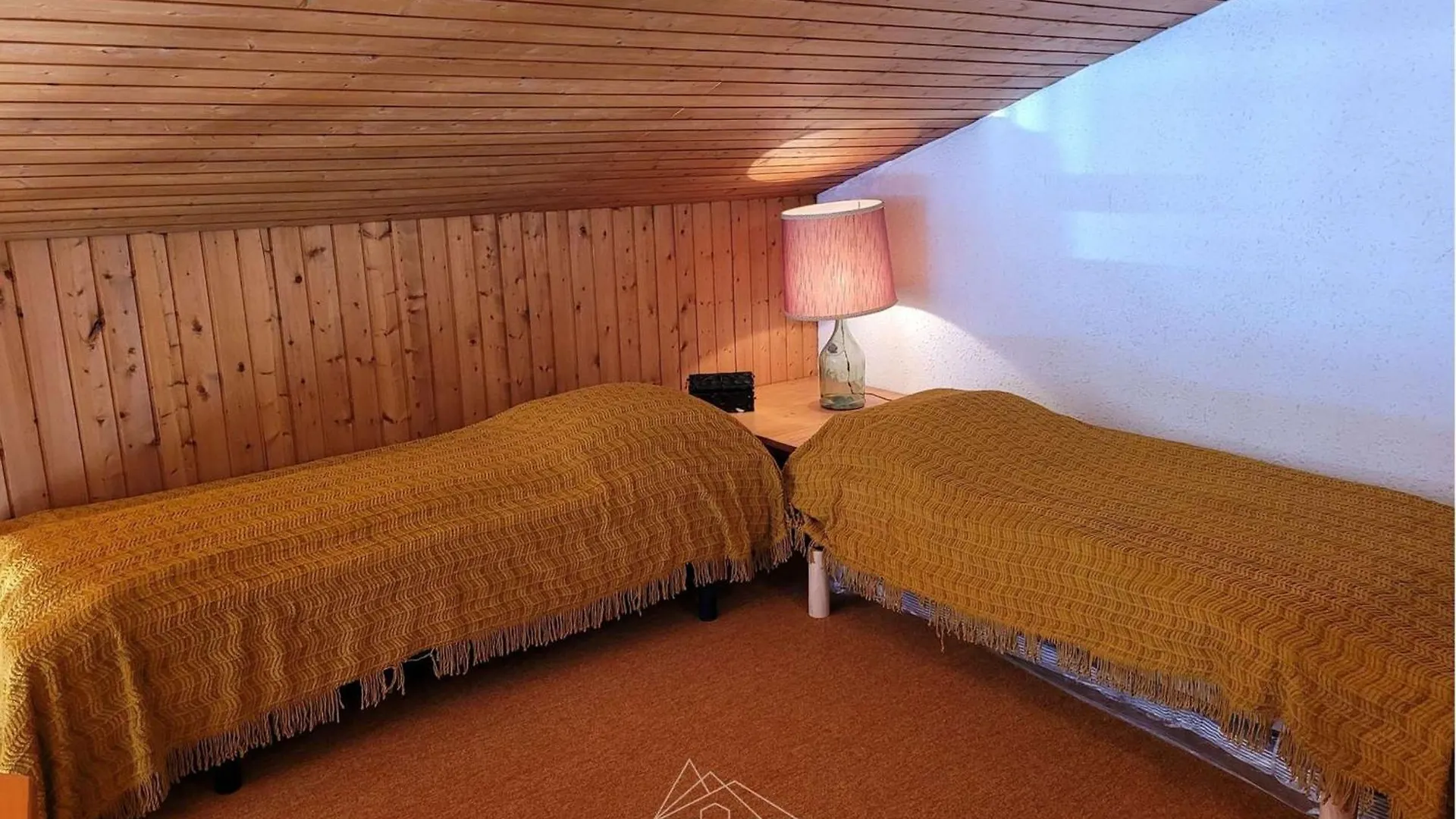 Grand T3 + Mezzanine Pour 6 Pers, Balcon Expose Sud - Fr-1-458-192 Apartment Le Grand-Bornand 0*,  France